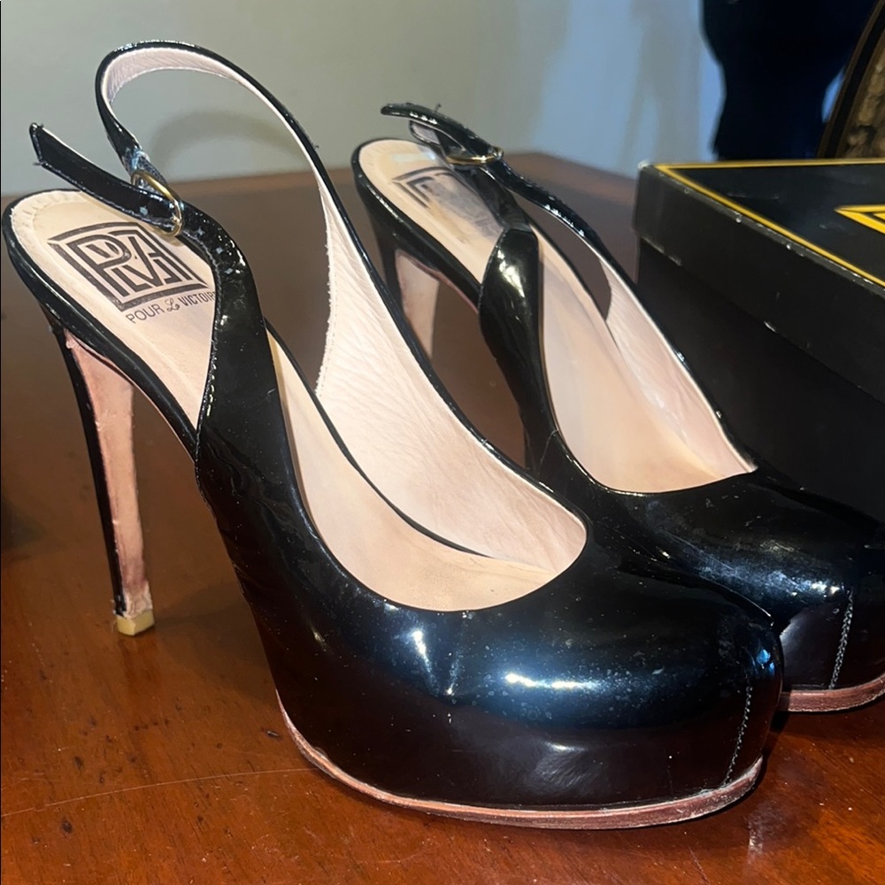 Pour la victoire 8.5 slingbacks